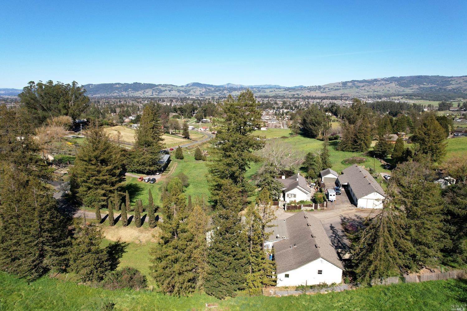 Single Family Homes for Sale at 8924 Poplar Avenue Cotati, California 94931 United States