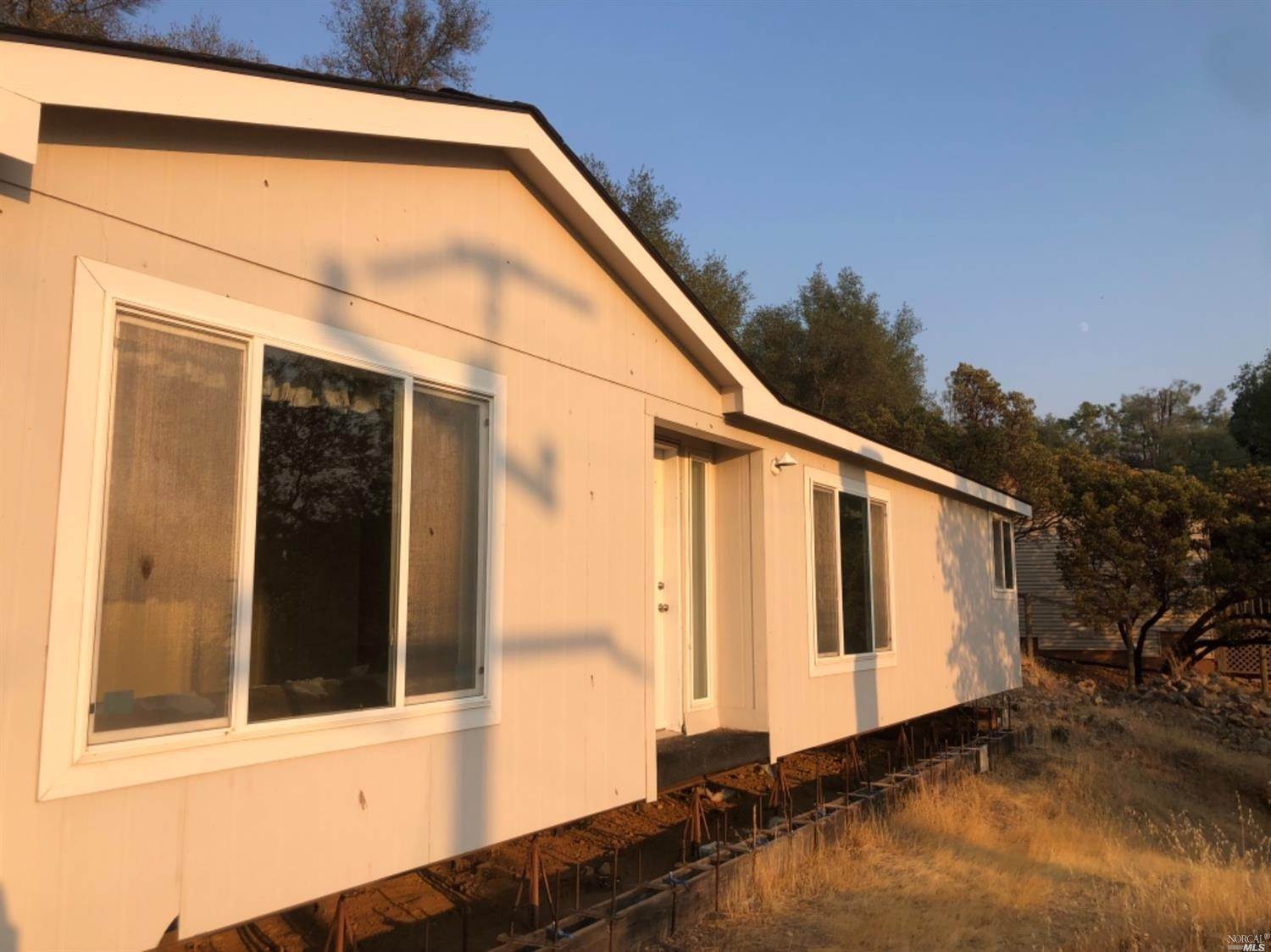 7. Single Family Homes for Sale at 2580 Wagon Wheel Drive Pope Valley, California 94567 United States