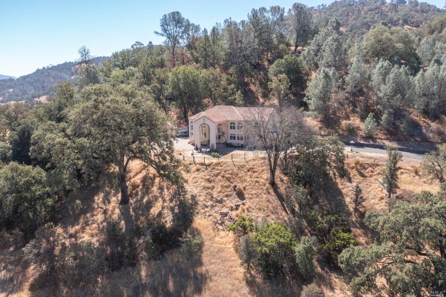 19. Commercial for Sale at 1844 Pope Canyon Road St. Helena, California 94574 United States