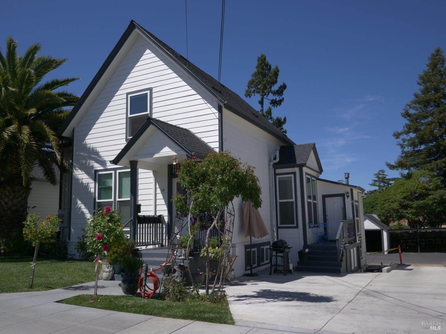 2. Single Family Homes for Sale at 15 7th Street Petaluma, California 94952 United States