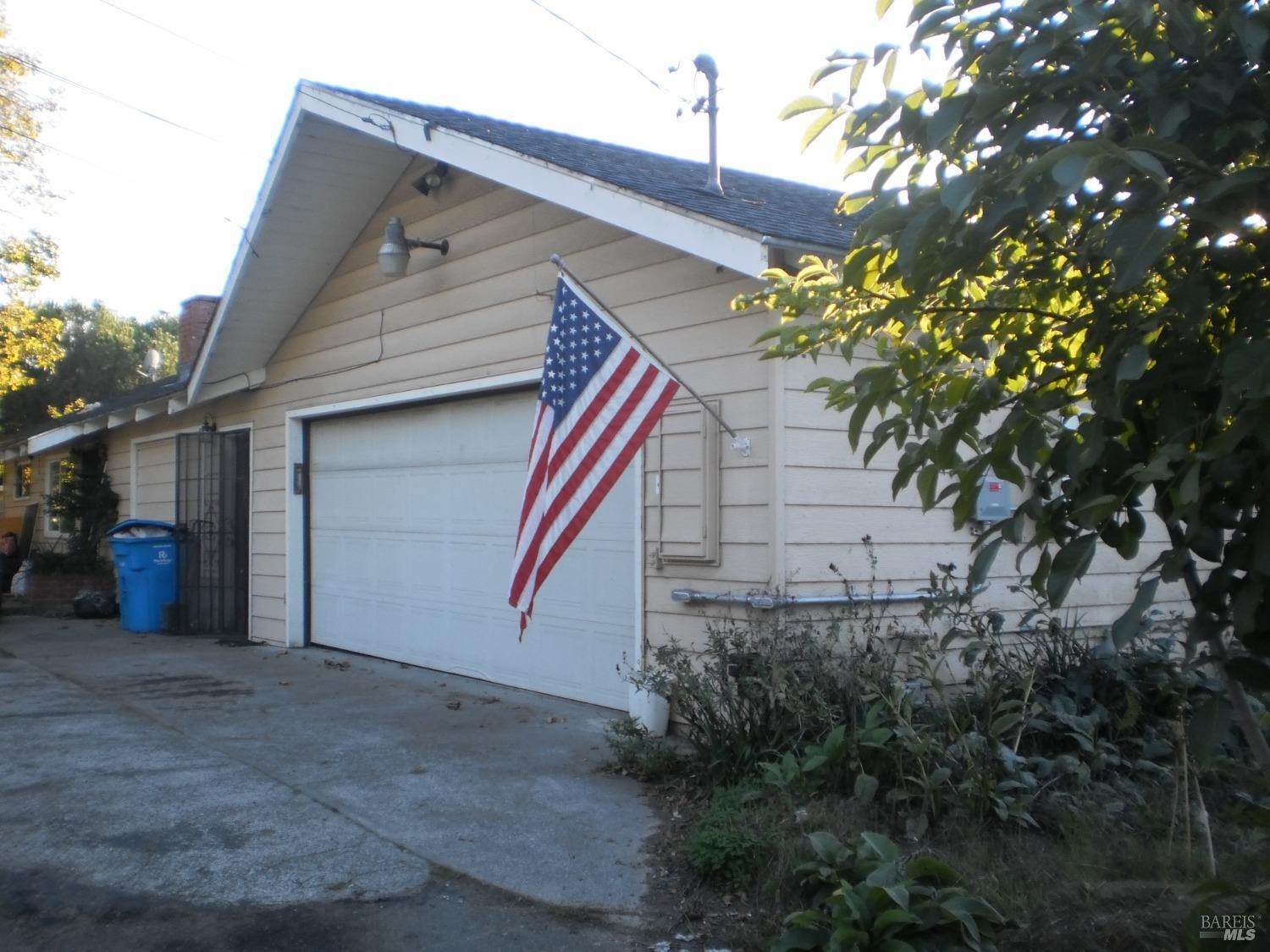 Single Family Homes for Sale at 8843 Barnett Valley Road Sebastopol, California 95472 United States